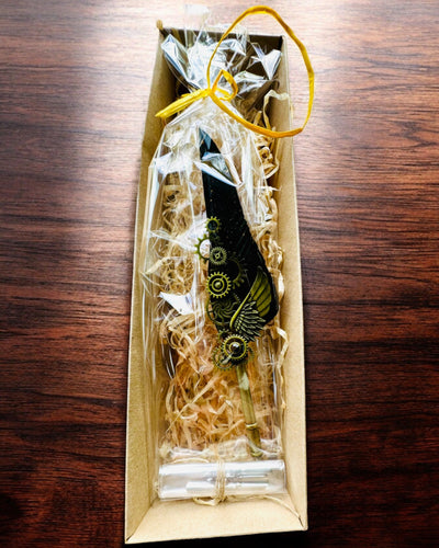 Caneta Caligráfica "Elegância Steampunk" com Pena de Peru - Feita à Mão 5 variantes à escolha, personalização com gravação para presente