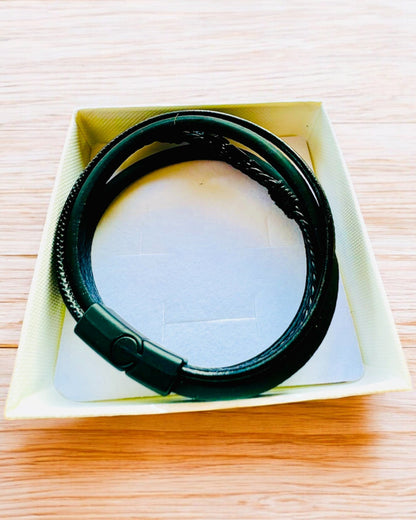 Pulseira "Orzeł" com opção de gravação, 3 variantes de cores