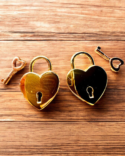 Cadeados de Amor Mini Coração DeLuxe - Conjunto de 2 cadeados com chaves, 6 variantes à escolha, possibilidade de personalização com gravação para presente