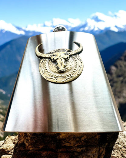 Bizon Flask – Cantil Estiloso com Motivo de Bisão - possibilidade de personalização com gravação para presente