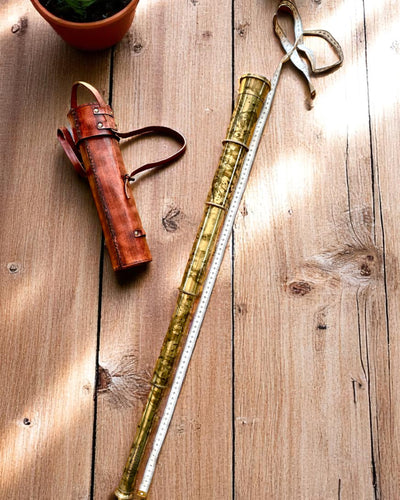 Luneta Real “Voyager 1818” – Exclusiva, em latão, 83 cm, feita à mão, com estojo em pele natural – Edição de colecionador, personalizável com gravação para presente