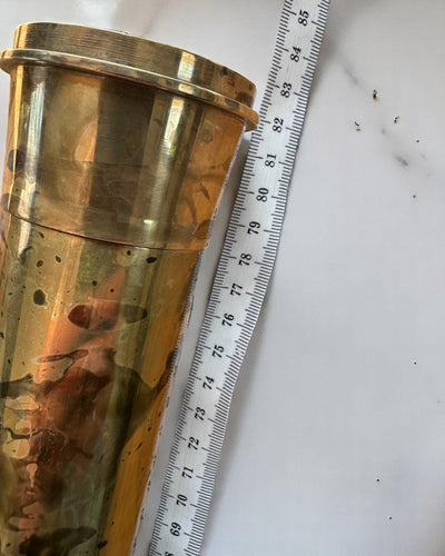 Luneta Real “Voyager 1818” – Exclusiva, em latão, 83 cm, feita à mão, com estojo em pele natural – Edição de colecionador, personalizável com gravação para presente