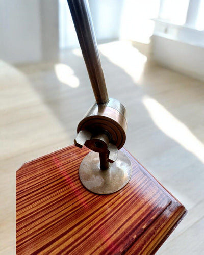 Lupa artesanal "Royal Magnifier" com base e suporte ajustável - possibilidade de personalização com gravação para presente