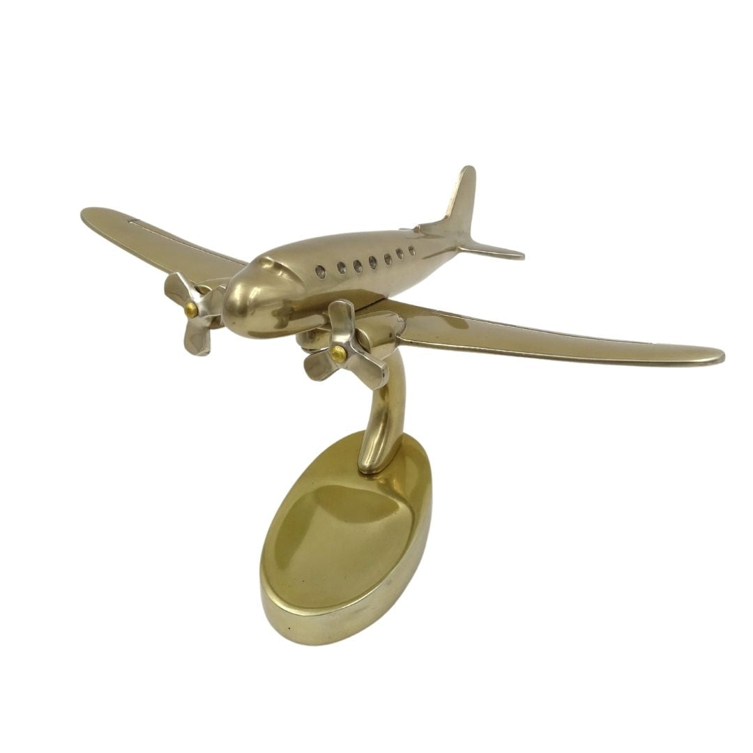 Modelo grande de avião bimotor em metal com possibilidade de personalização por gravação, dourado, 19,5 x 16,5 x 29 cm