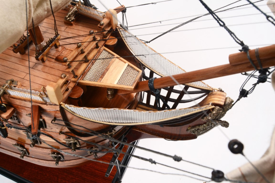 Modelo Exclusivo do Veleiro HMS Victory VIC80R