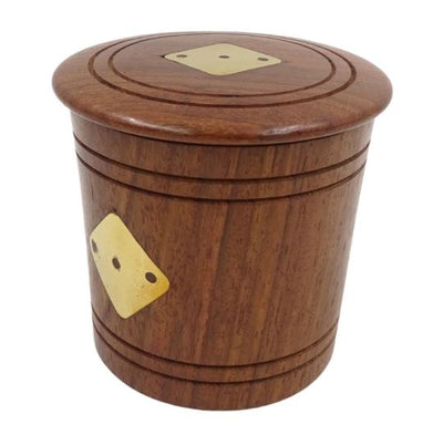 Dados de madeira para jogo em barril com gravação – Presente personalizado em acácia, altura 7 cm, diâmetro 8 cm, para maiores de 14 anos