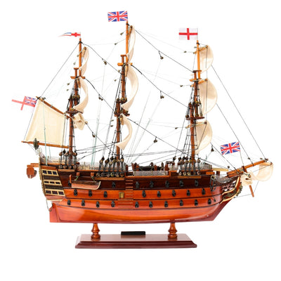 Modelo do veleiro HMS Victory montado 54 cm - Réplica feita à mão com possibilidade de personalização por gravação - Presente ideal para amantes da vela - Alta qualidade, base de madeira elegante