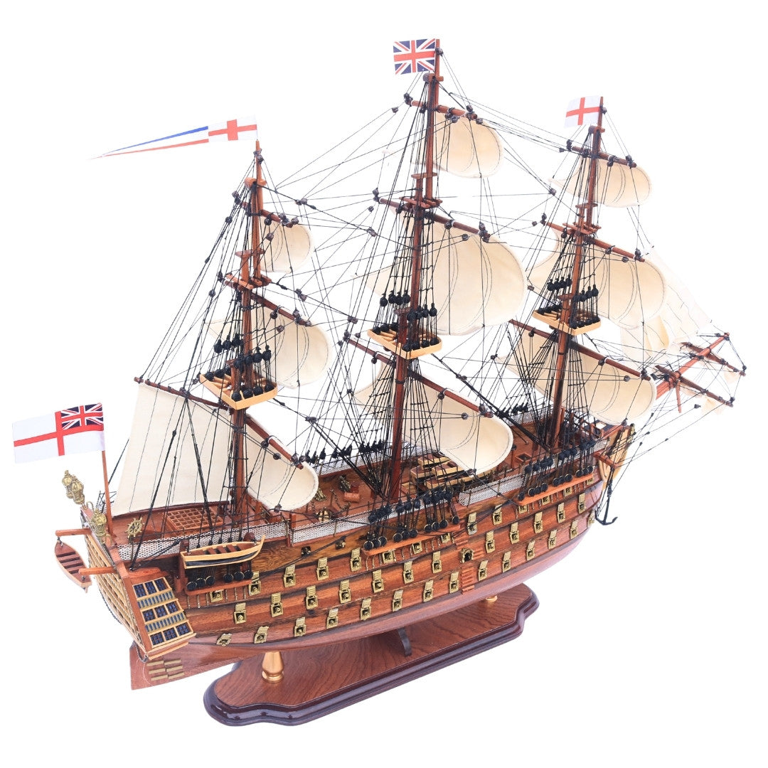 Grande modelo exclusivo do veleiro HMS Prince 94cm com possibilidade de personalização por gravação