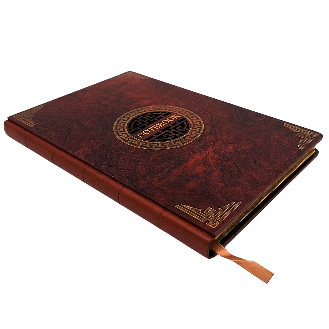 Caderno Elegante A5 com Capa de Madeira e Gravação Personalizada – Diário de Luxo para Presente com Bordas Douradas e Papel de Alta Qualidade em Cor Castanha