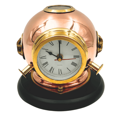 Relógio de Secretária Capacete de Mergulhador com Bússola - Latão em Base de Madeira com Possibilidade de Gravação Personalizada - Presente Ideal para Amantes do Mar e do Estilo Vintage - Altura 16 cm, Diâmetro do Relógio 8,5 cm