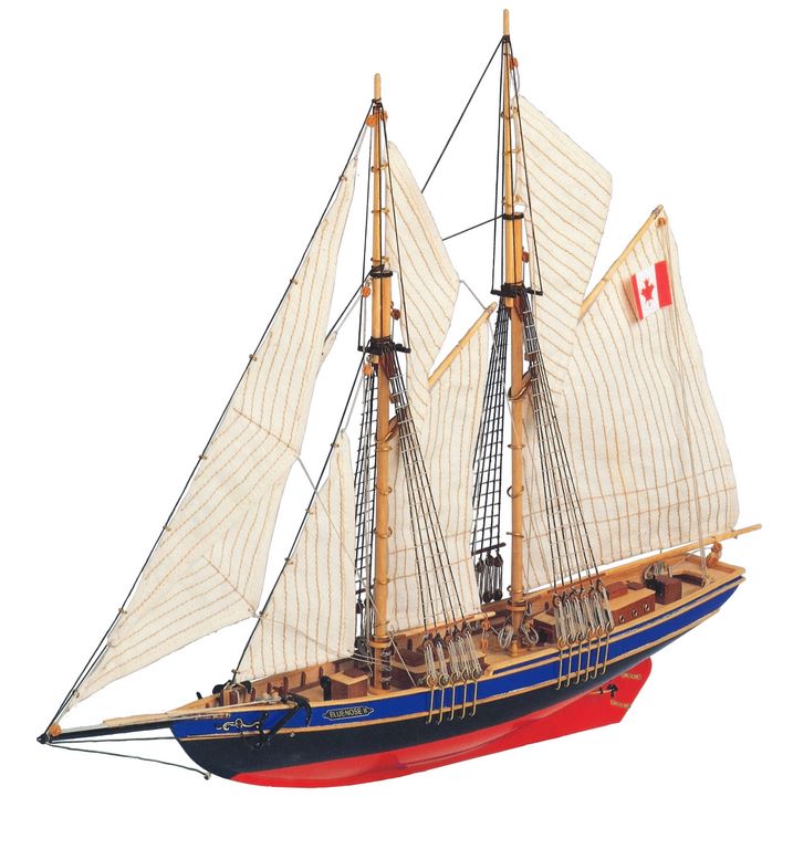 Modelo para montar Bluenose II – escuna de madeira 38x31x6,5 cm com possibilidade de personalização por gravação – presente ideal para velejador, feito com materiais naturais, nível de dificuldade: intermédio