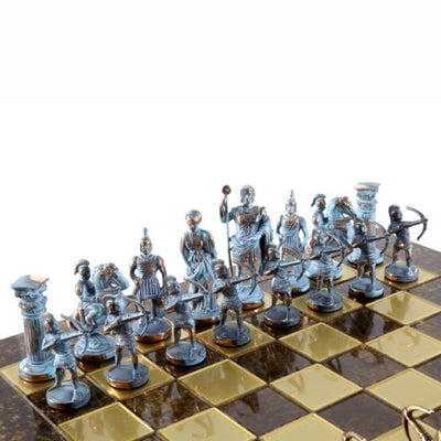 Xadrez em latão Arqueiros 44x44 cm com possibilidade de personalização por gravação - Presente de luxo para amantes de mitologia e estratégia, peças feitas à mão de alta qualidade