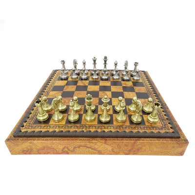 Xadrez metálico exclusivo Italfama 28x28 cm com possibilidade de gravação personalizada, tabuleiro castanho-preto, peças dourado-prateadas