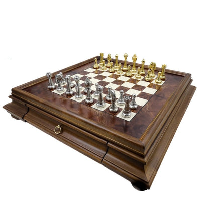 Xadrez exclusivo Italfama de metal dourado 53x53 cm com possibilidade de gravação personalizada