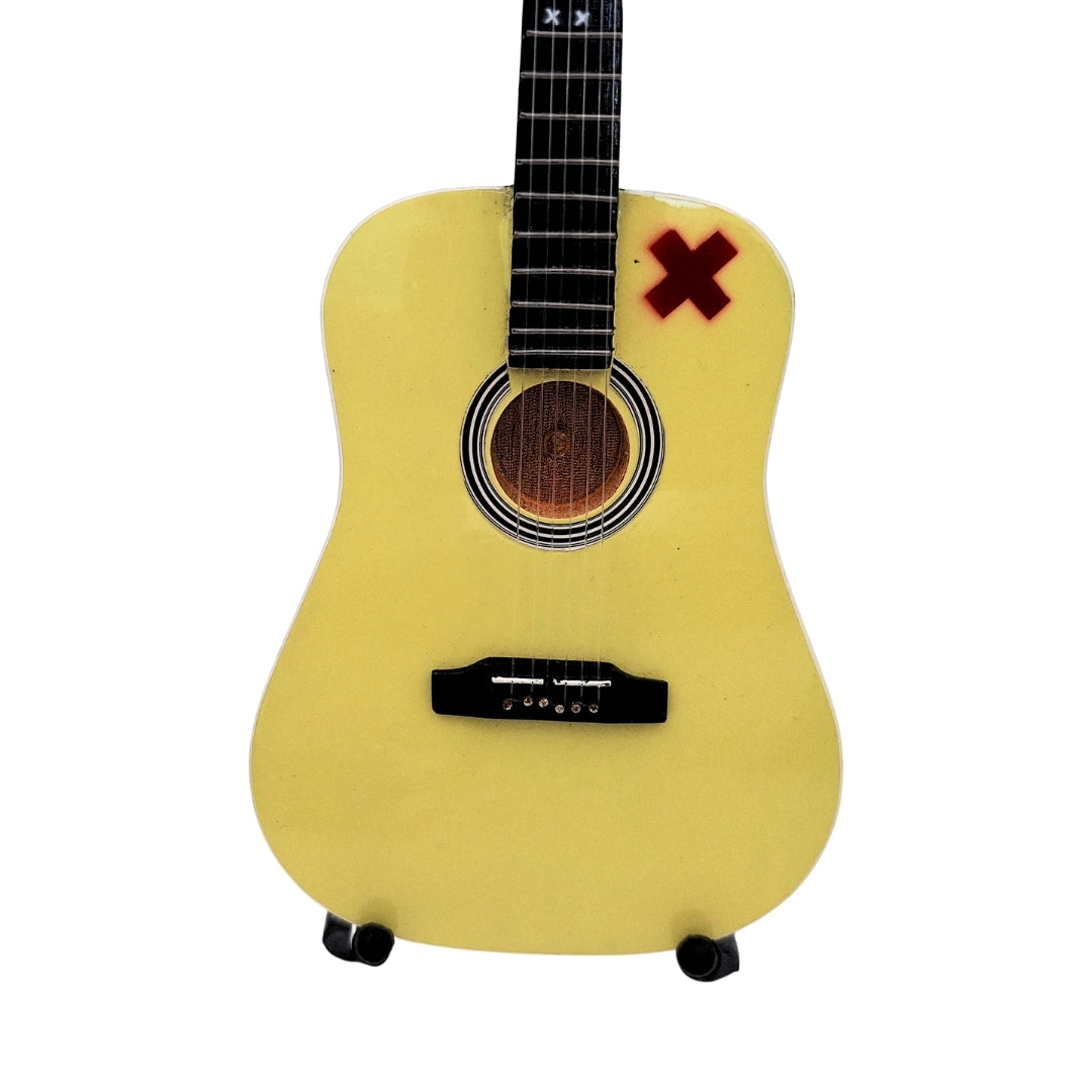 Mini guitarra Ed Sheeran 27,5 cm em mogno com possibilidade de personalização com gravação