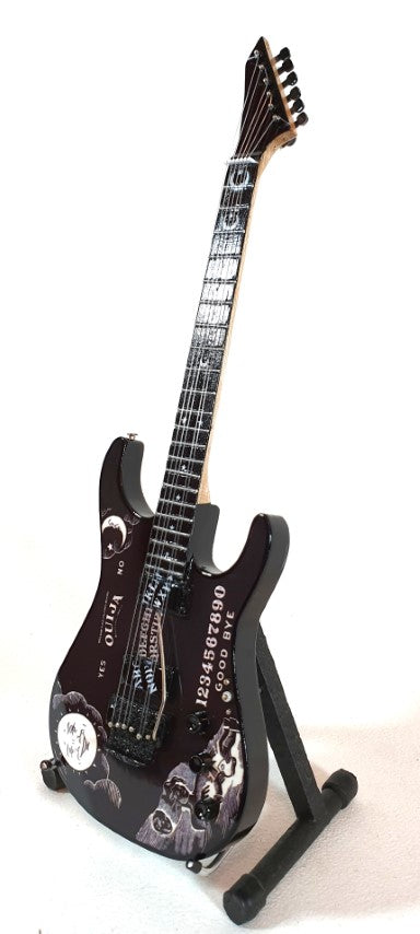 Mini guitarra colecionável Metallica