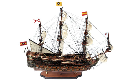 Modelo do veleiro San Felipe 80cm, com possibilidade de personalização por gravação