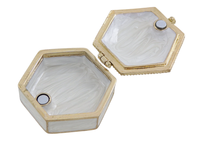 Caixa de presente elegante em metal com cristais B0035-08WH, branco e dourado, possibilidade de personalização por gravação, ideal para joias e pequenos objetos, 5x5x2 cm