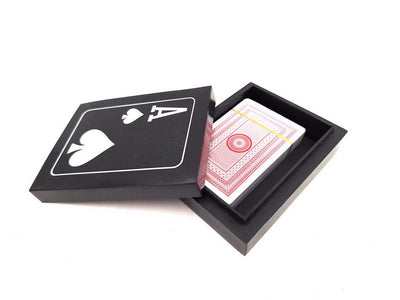 Conjunto Elegante de Cartas com Gravação Personalizada em Caixa Preta de Resina e MDF