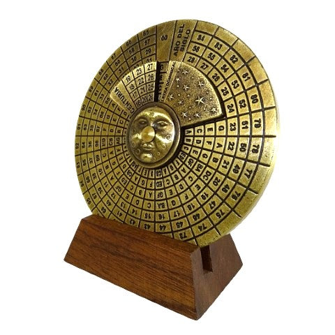 Calendário Perpétuo Renascentista com Gravação - Presente Personalizado para os Anos 1600-2799, Decoração Elegante para Escritório, Diâmetro 9 cm, Estilo Renascentista