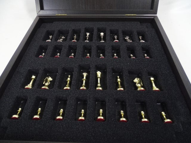 Xadrez exclusivo em latão Staunton S32BLA 28x28 cm com possibilidade de personalização por gravação