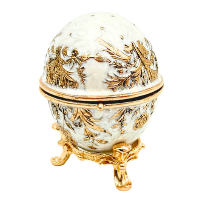 Caixa Exclusiva Ovo Fabergé Metálica com Cristais em Cor Branco-Dourado com Possibilidade de Personalização por Gravação