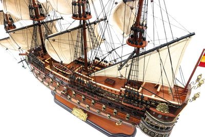 Modelo do veleiro San Felipe 80cm, com possibilidade de personalização por gravação