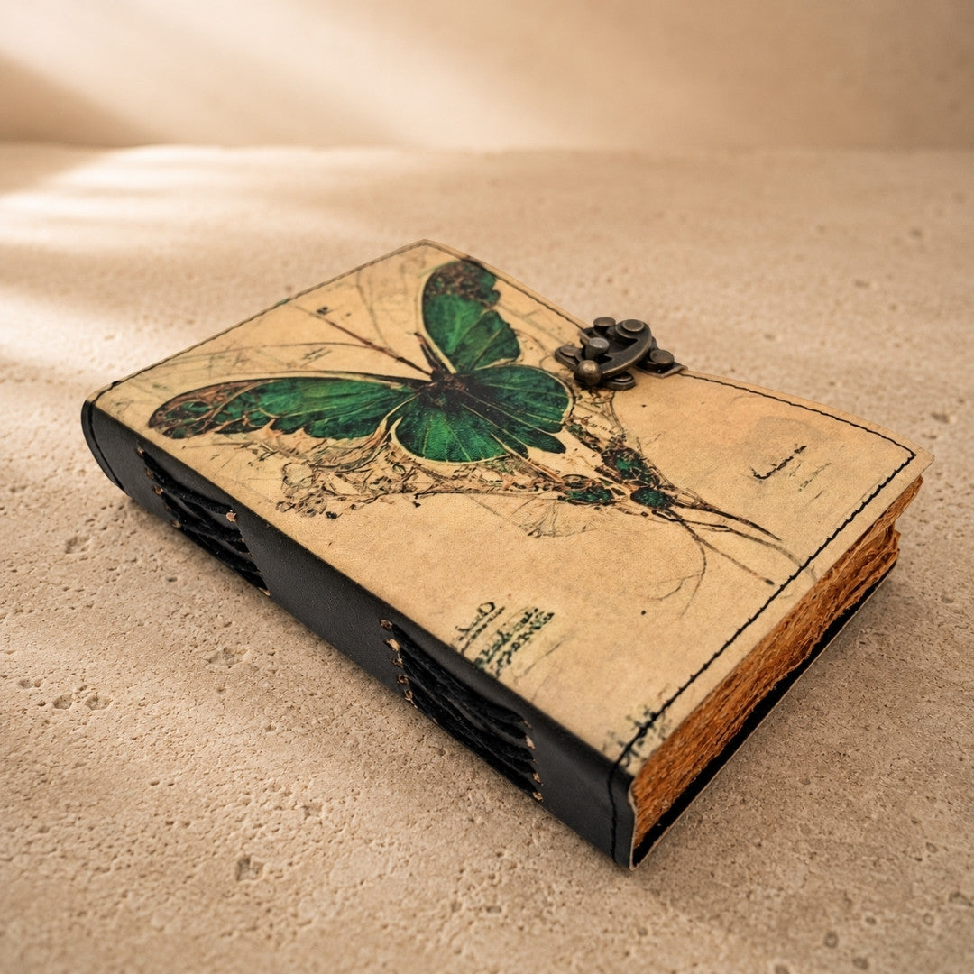 Caderno de Couro Retro Borboleta com Gravação