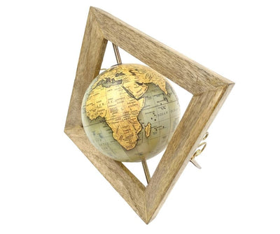 Globo decorativo GLB-40 em moldura de madeira com possibilidade de personalização por gravação, mapa azul e amarelo, diâmetro 15 cm