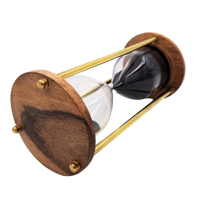 Ampulheta de Latão e Madeira de 5 minutos com Gravação Personalizada – Decoração Retro Elegante para Presente – Altura 15,5 cm, Areia Preta, Latão e Madeira