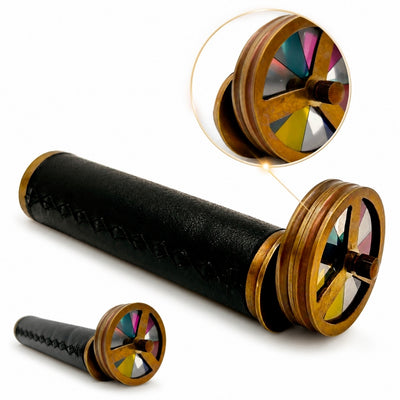 Caleidoscópio Retro de Latão e Couro com Possibilidade de Personalização por Gravação - Presente Elegante com 18 cm de Altura e 5,5 cm de Diâmetro