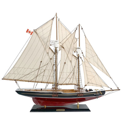 Modelo de veleiro Bluenose 80cm com possibilidade de personalização por gravação