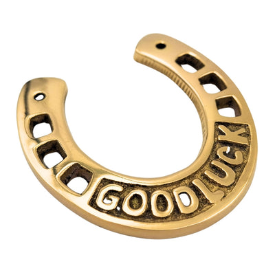 Ferradura da Sorte em Latão 7 cm com Gravação - Presente Elegante para Casa Nova, Formatura ou Novo Emprego, Adorno Dourado com Inscrição Good Luck