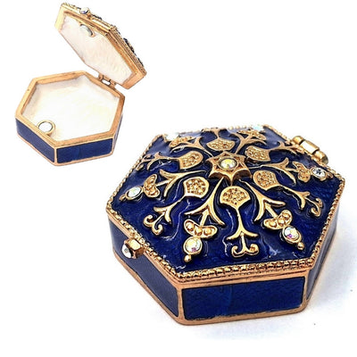 Caixa de presente elegante em metal com cristais B0035-08BL em tons azul-marinho e dourado com possibilidade de personalização por gravação