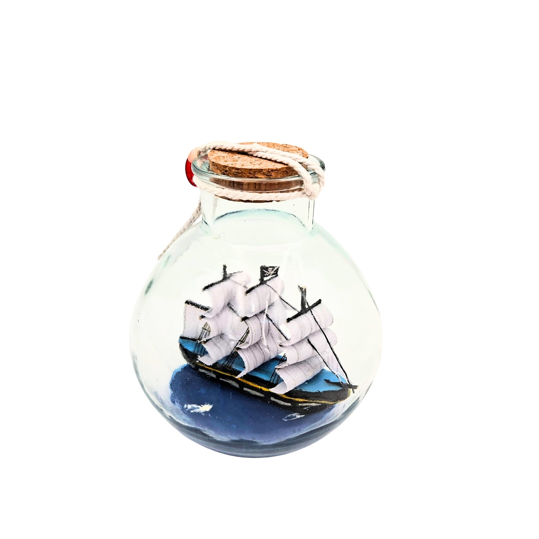 Miniatura de veleiro em garrafa com possibilidade de personalização por gravação – decoração náutica clássica para presente, 10 x 10 x 11 cm