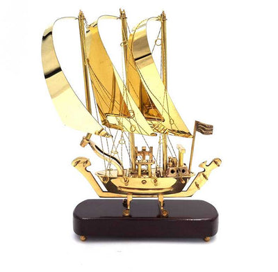 Navio Elegante em Latão com Base de Madeira 30 cm com Possibilidade de Personalização por Gravação