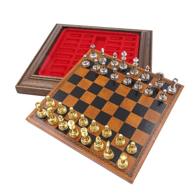 Xadrez magnético metálico exclusivo Italfama 18x18 cm com possibilidade de gravação personalizada – presente elegante para qualquer ocasião, tabuleiro castanho-preto com peças dourado-prateadas