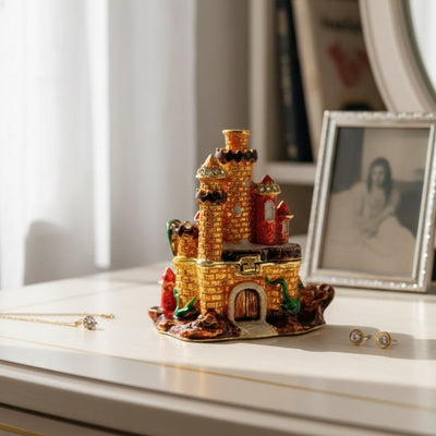 Caixa para Joias Decorada com Cristais em Forma de Castelo com Possibilidade de Gravação Personalizada