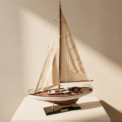 Modelo de Iate à Vela 66 cm com possibilidade de personalização por gravação