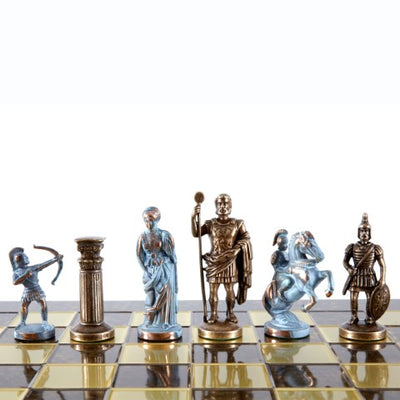 Xadrez em latão Arqueiros 44x44 cm com possibilidade de personalização por gravação - Presente de luxo para amantes de mitologia e estratégia, peças feitas à mão de alta qualidade