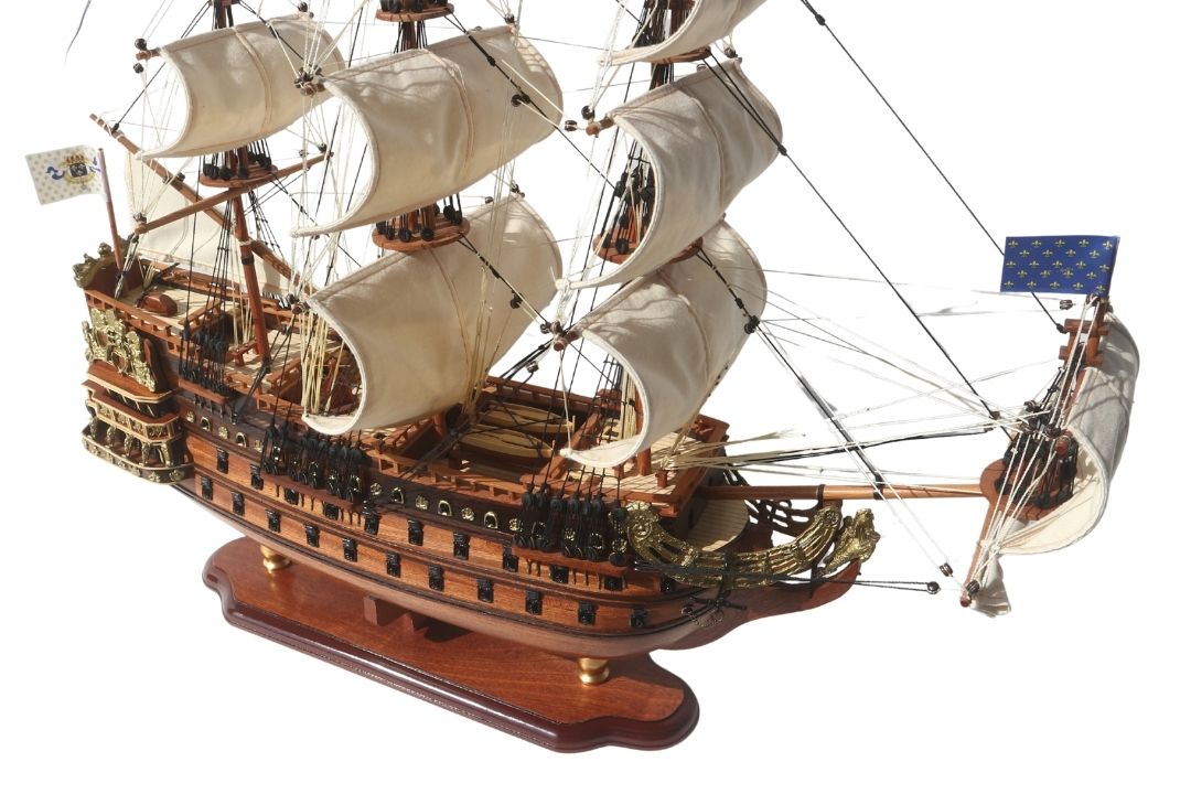 Modelo de luxo do veleiro Soleil Royal 65cm - SOL6, com possibilidade de personalização por gravação