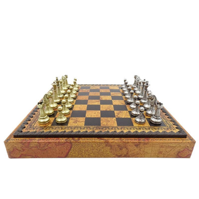 Xadrez metálico exclusivo Italfama 28x28 cm com possibilidade de gravação personalizada, tabuleiro castanho-preto, peças dourado-prateadas