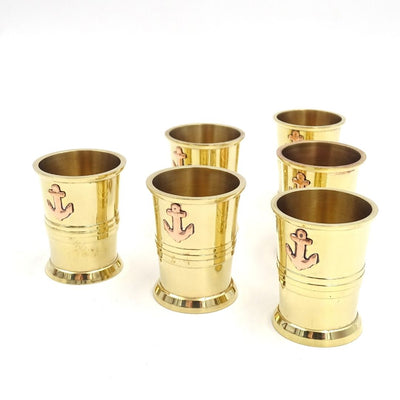 Conjunto de 6 Copos Metálicos com Âncora em Caixa de Madeira - Ideal para Presente com Possibilidade de Personalização com Gravação - Latão Dourado, Capacidade 50 ml, Design Elegante para Amantes da Náutica
