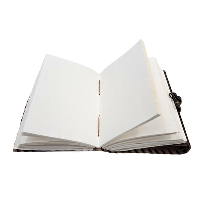 Caderno de pele retro Sol e Lua 200 páginas com possibilidade de personalização por gravação, bege e castanho, ideal para presente a artista ou amante da magia do quotidiano