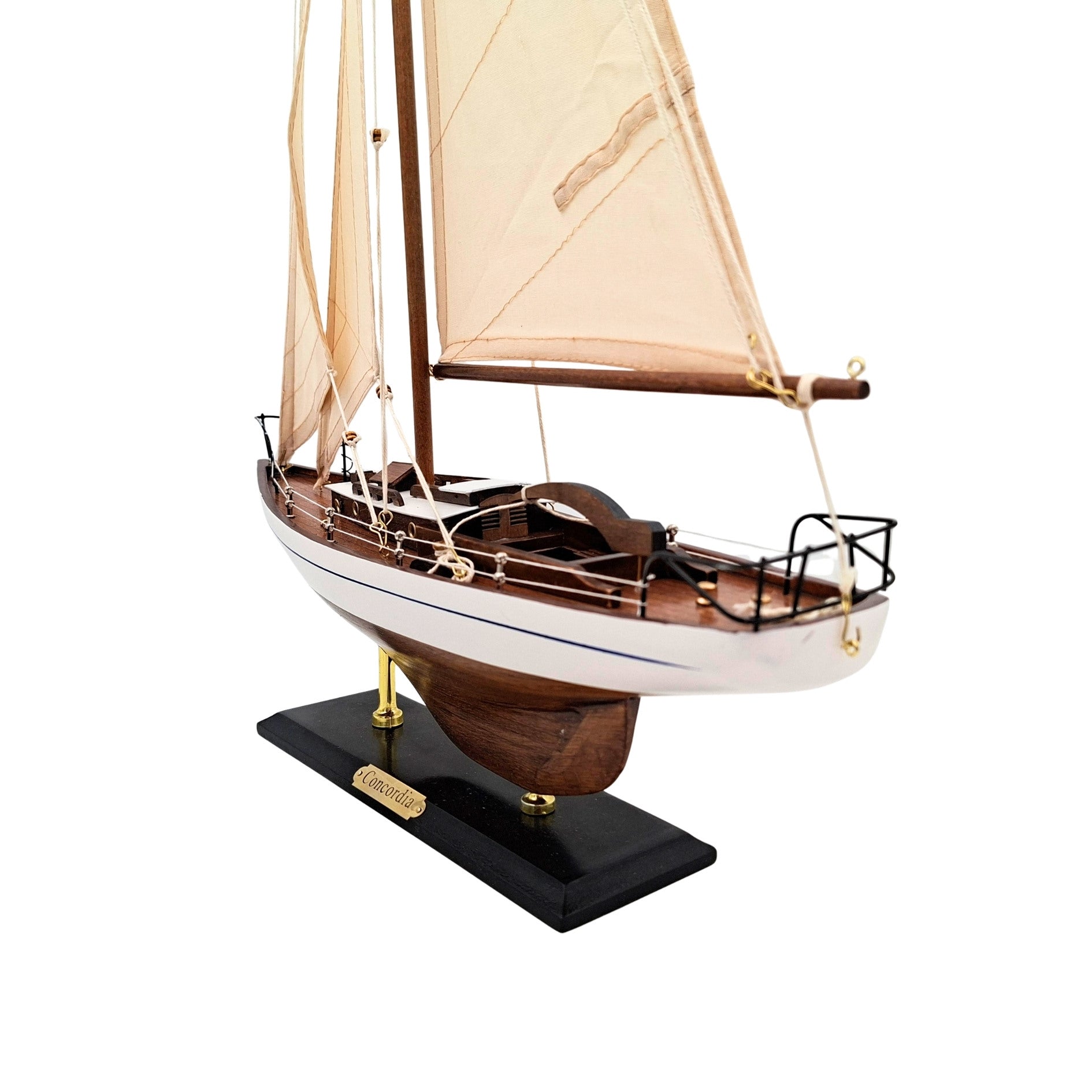 Modelo de Iate à Vela 66 cm com possibilidade de personalização por gravação