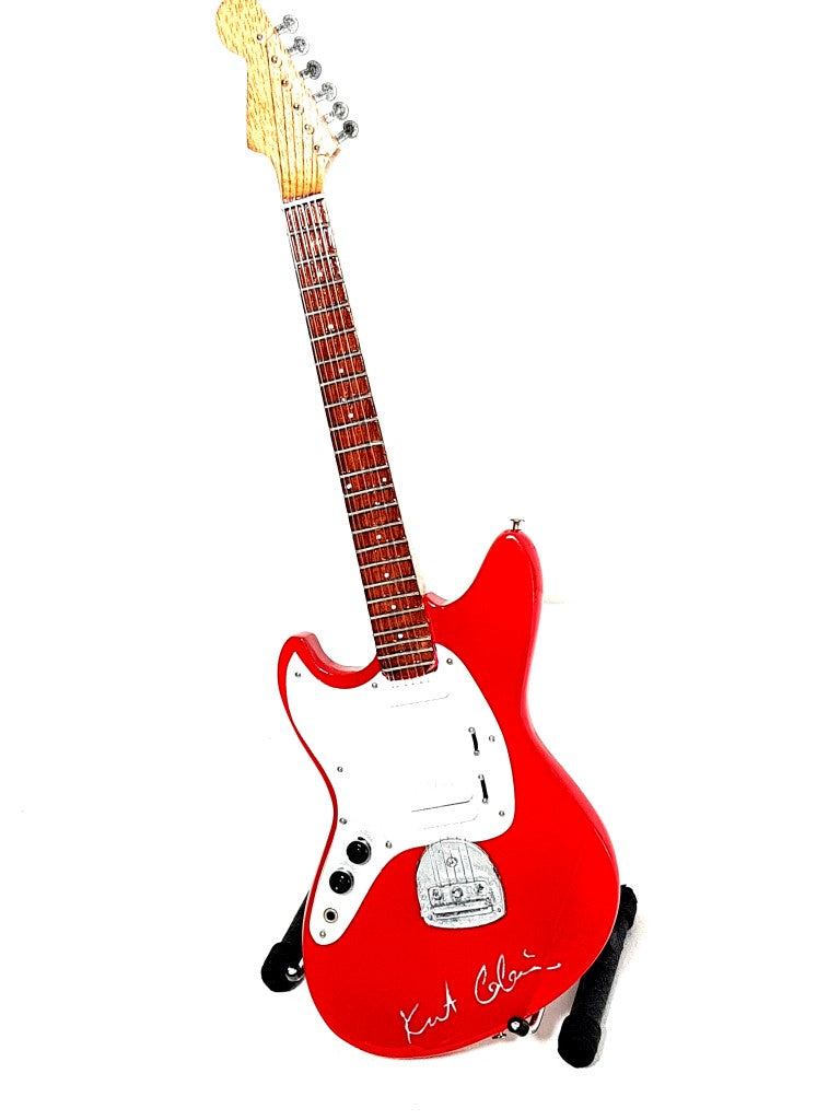 Mini guitarra Kurt Cobain Nirvana MGT-0277 com possibilidade de personalização por gravação