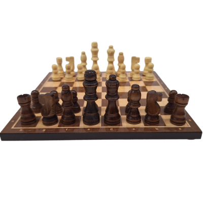 Xadrez clássico de madeira 27 x 27 cm com gravação personalizada