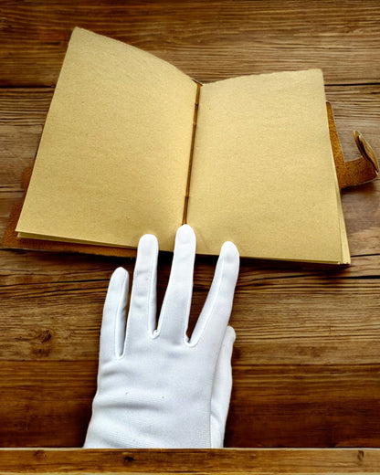 Notatnik Premium "RetroNotes" – Caderno Elegante de Pele Verdadeira - 200 páginas, 120g, caderno, bloco de desenho, cor castanha, personalização com gravação