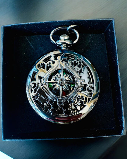 Bússola em estilo de relógio de bolso "Navigator" - Cor metal escuro