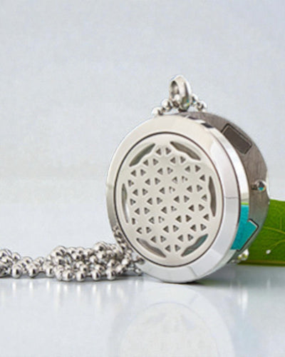 Aurelia Vita – Colar Difusor de Aromaterapia Flor da Vida 25 mm em Aço Inoxidável